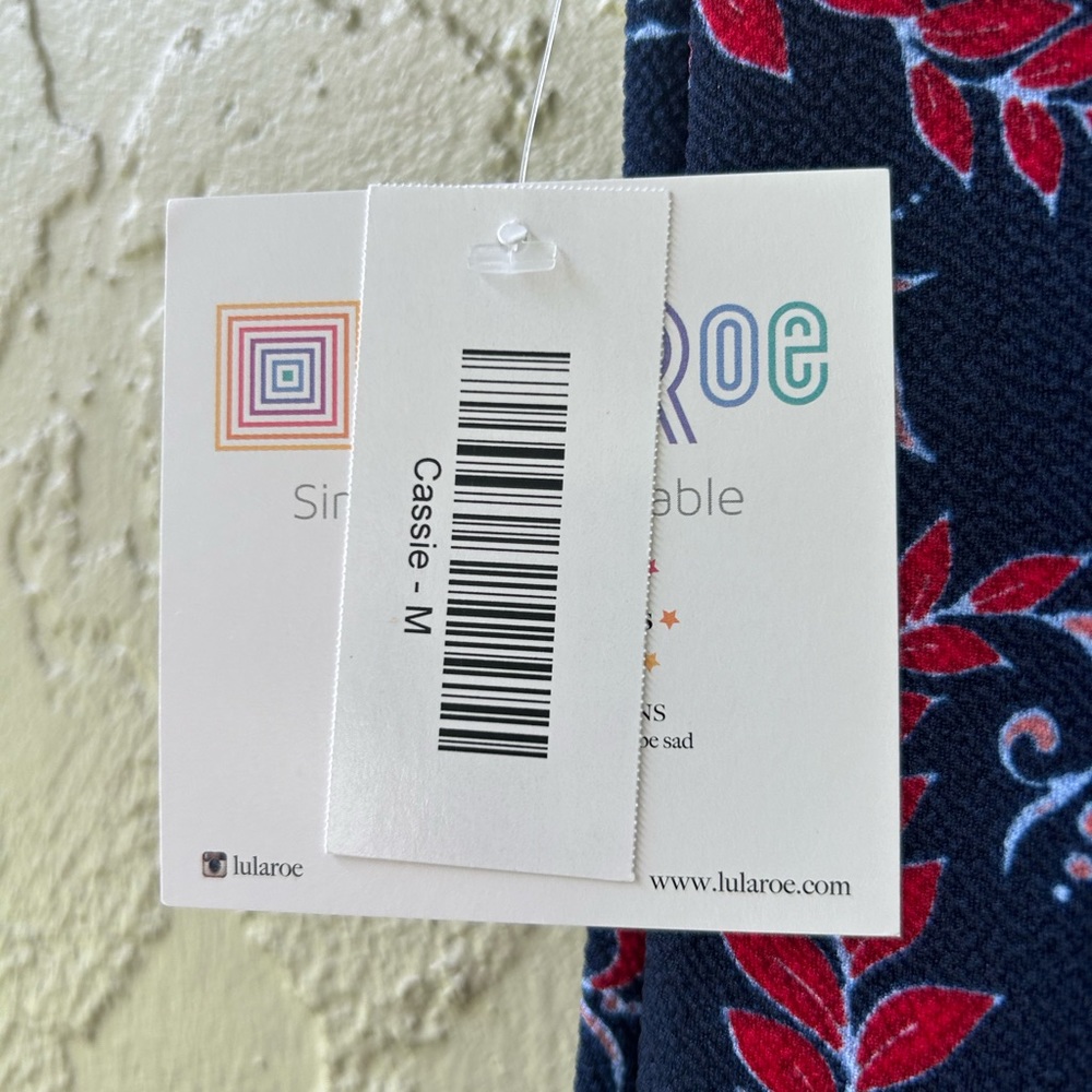 Floral LulaRoe skirt M - Picture 2 of 3